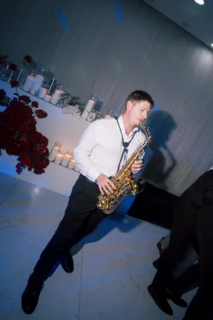 Gustime Saxophone and DJ music Australia 8