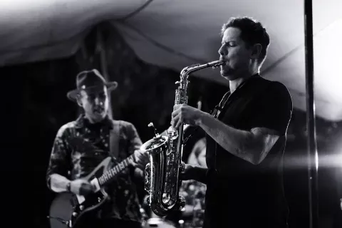 Gustime Saxophone and DJ music Australia 10