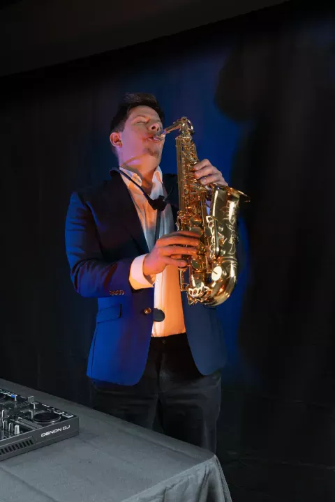 Gustime Saxophone and DJ music Australia 1